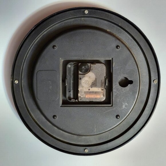 VINTAGE Toronto Blue Jays Wall Clock Hanging Plastic - Picture 3 of 4